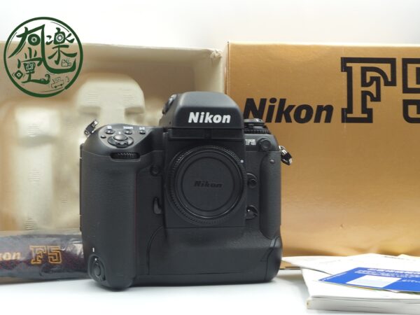 NIKON F5 箱付き  *イ338339