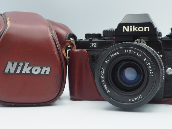 NIKON F3 35~70mm 1:3.3~4.5  *イ344-1 ジャンク品