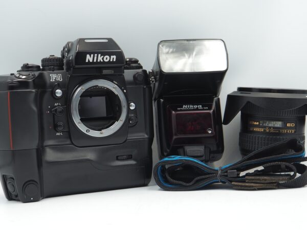 Nikon F4 AF NIKKOR 18-35mm 3.5-4.5 D *イ484